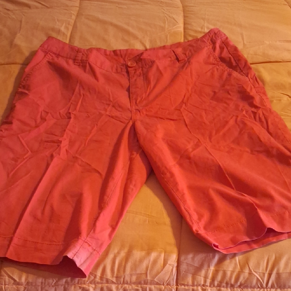 Avenue Women's Coral Shorts